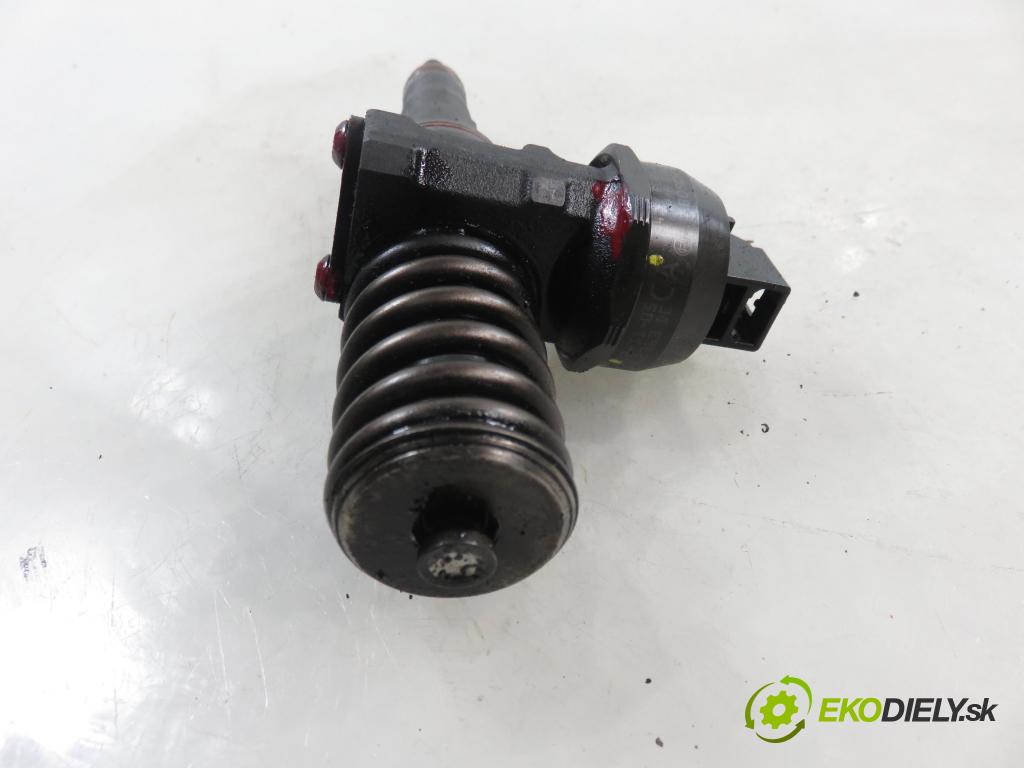 VW POLO (9N_) HB 2002 55,00 1.4 TDI PD 75 - AMF 1422,00 Vstrekovač 038130073AQ ; 0414720213 (Vstrekovač paliva)