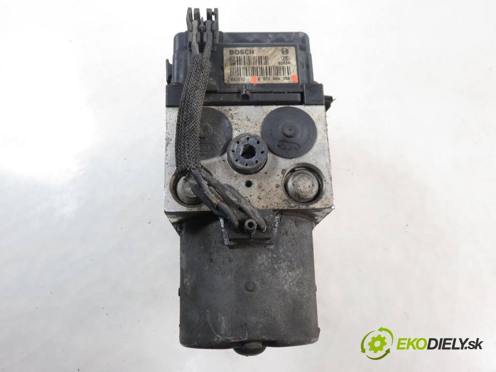 VW PASSAT B5 Variant (3B5) KOMBI 2000 85,00 1.9 TDI - ATJ 1896,00 Pumpa ABS 0273004358 (Pumpa ABS)