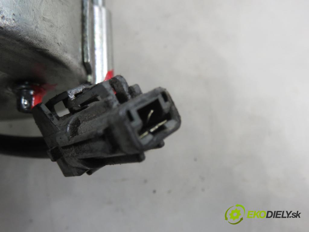 CHEVROLET CAPTIVA (C100, C140) SUV 2007 110,00 2.0 D 4WD 1991,00 Štartér  (Štartér)