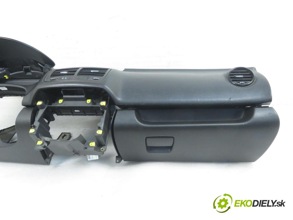 OPEL MERIVA B nadwozie wielkoprzestrzenne (MPV) (S10) MINIVAN 2008 88,00 1.4 LPG - A 14 NEL 1364,00 doska
