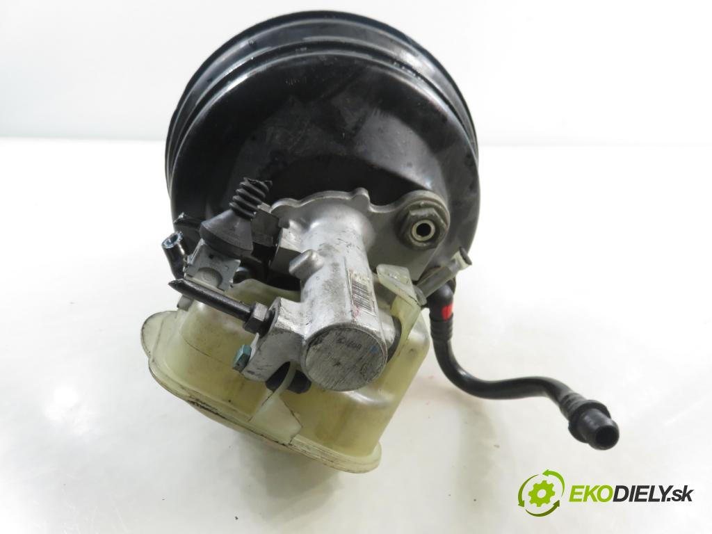 VW PASSAT B5 Variant (3B5) KOMBI 2000 85,00 1.9 TDI - ATJ 1896,00 Posilovač 4B3612105 (Servočerpadlo)