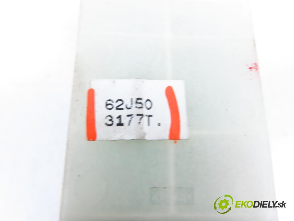 SUZUKI SWIFT III (MZ, EZ) HB 2010 68,00 1.3 4x4 (RS 413) - M13A 1328,00 Panel ovládania okien 62J503177T ; 62J003117T