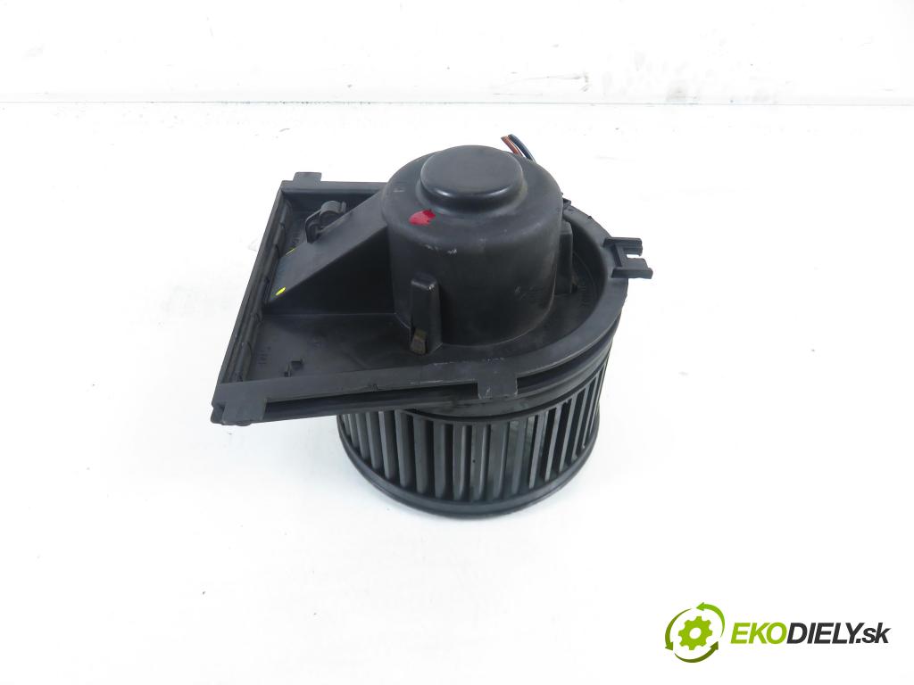 VW GOLF IV (1J1) HB 2000 96,00 1.9 TDI - ASZ 1896,00 Ventilátor vetráku 1J1819021B