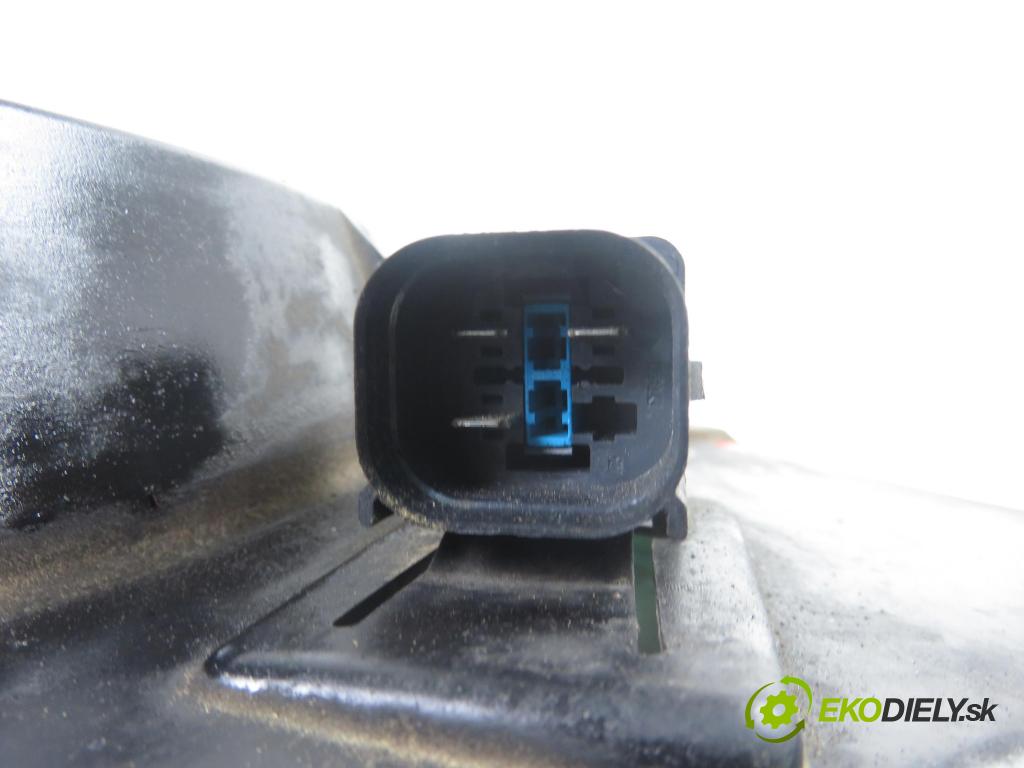 BMW 3 (E90) SEDAN 2005 95,00 318 i 129 - N46 B20 B 1995,00 ventilátor chladič PODNEBÍ / VODA 1137328144 ; 7561711 ; 0130303941