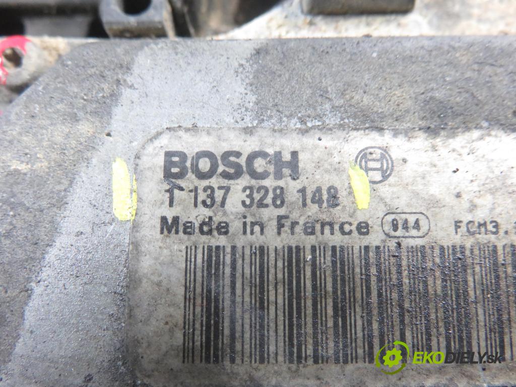 FORD FOCUS C-MAX (DM2) MINIVAN 2004 80,00 1.6 TDCi 109 - G8DA 1560,00 Ventilátor chladič klíma/voda 3M5H8C607RD ; 1137328148 ; 0130303930