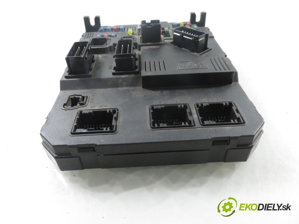 CITROEN C3 I (FC_) HB 2002 54,00 1.4 i - KFV (TU3JP) 1360,00 MODUL BSI S118085200G
