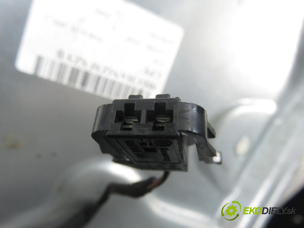 VW POLO (9N_) HB 2002 55,00 1.4 TDI PD 75 - AMF 1422,00 Mechanizmus okien 6Q4837401H ; 6Q2959802A
