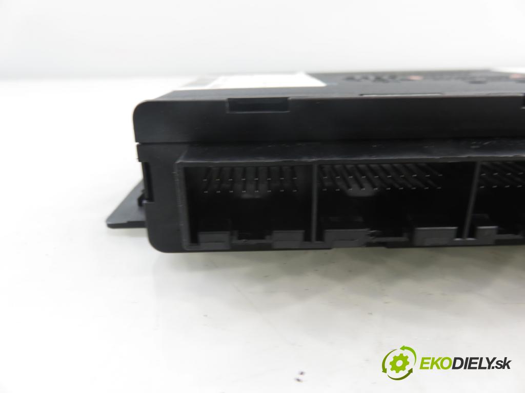 AUDI A6 Avant (4B5, C5) KOMBI 2001 220,00 4.2 quattro - ASG 4172,00 MODUL komfortu 4B0962258E