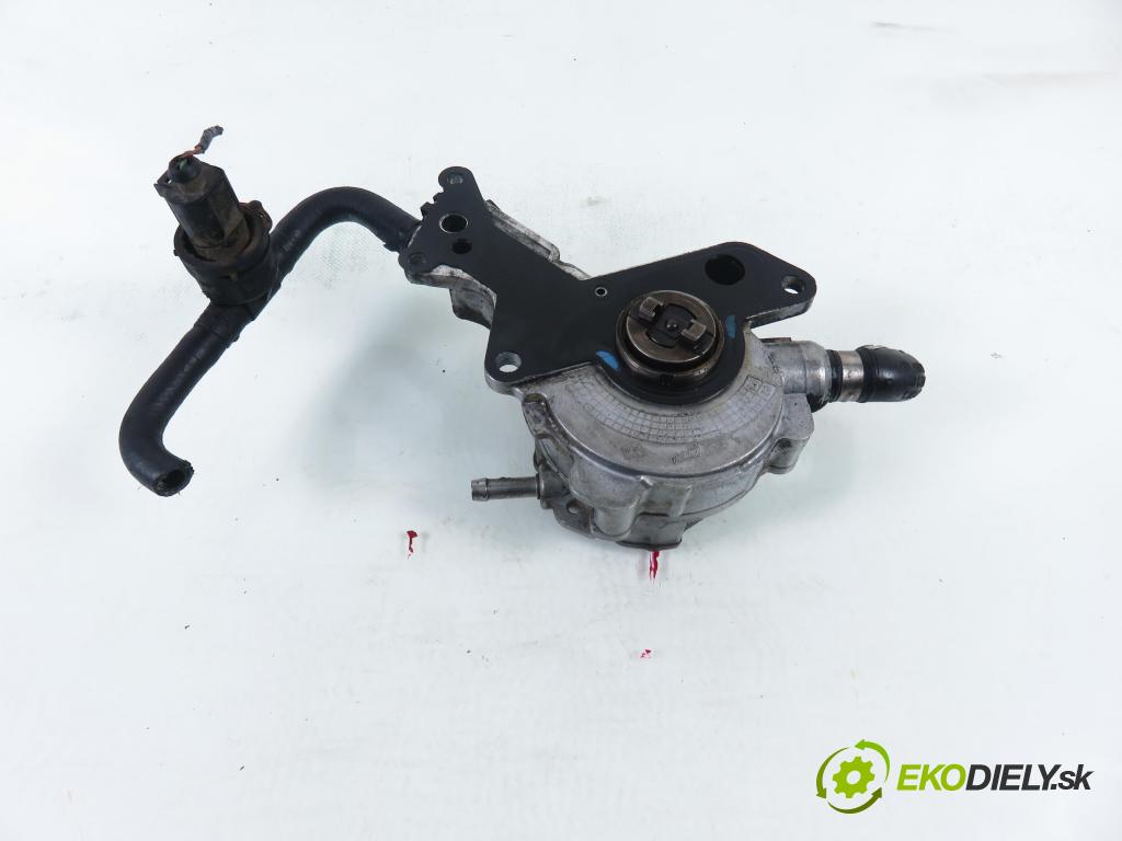 VW POLO (9N_) HB 2002 55,00 1.4 TDI PD 75 - AMF 1422,00 Pumpa vákuová 038145209E