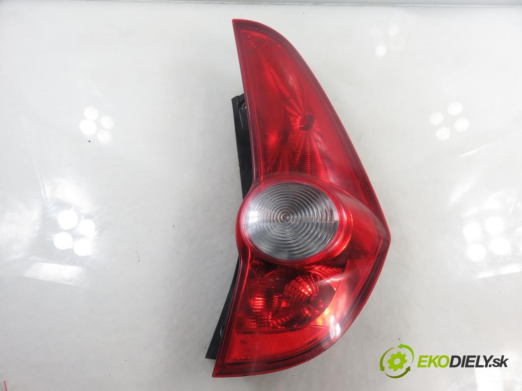 OPEL AGILA (B) (H08) HB 2008 55,00 1.3 CDTI - Z 13 DTJ 1248,00 Svetlo pravé zadné 89071614