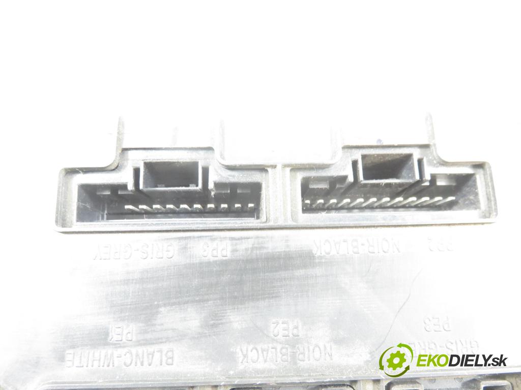 RENAULT MEGANE II (BM0/1_, CM0/1_) HB 2004 0,00 1.5 dCi - K9K 728 1461,00 MODUL BSI 8200309690 ; 8200326040