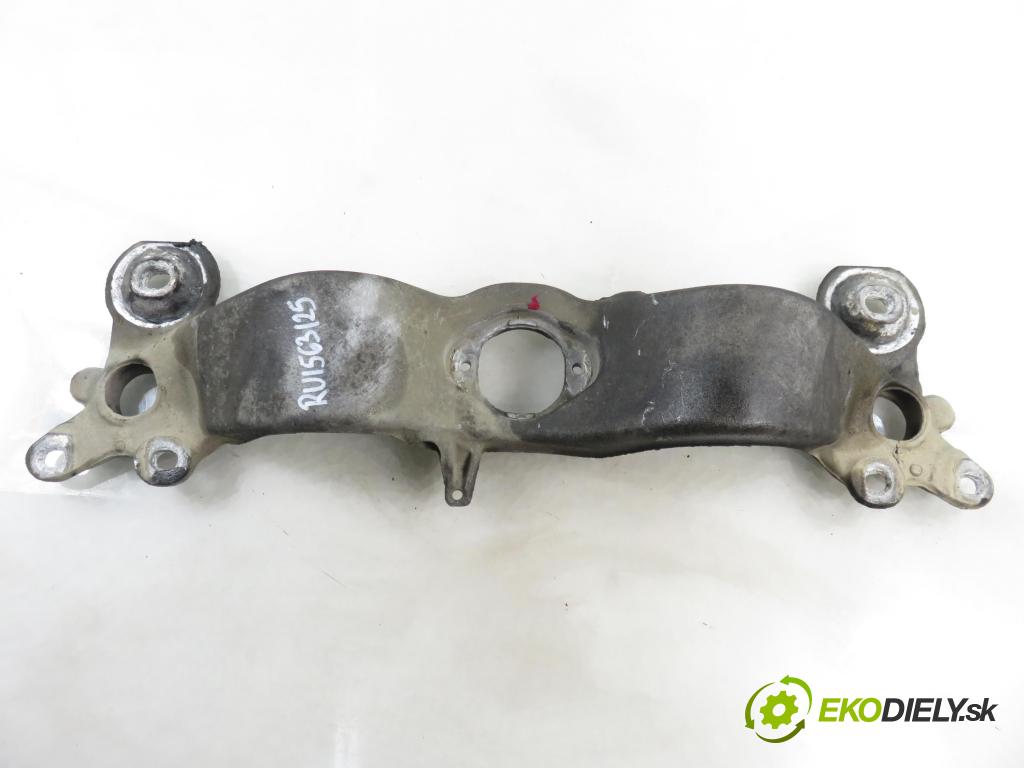 AUDI A4 Avant (8ED, B7) KOMBI 2007 103,00 2.0 TDI - BPW 1968,00 podpera prevodovky 8E0399263AL