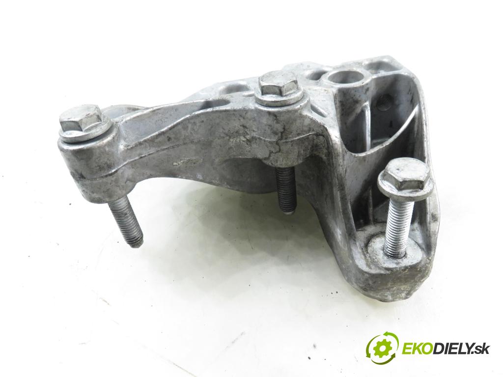 VW GOLF PLUS (5M1, 521) HB 2008 77,00 1.9 TDI - BLS 1896,00 Uchytenie prevodovky 1K0199117AP