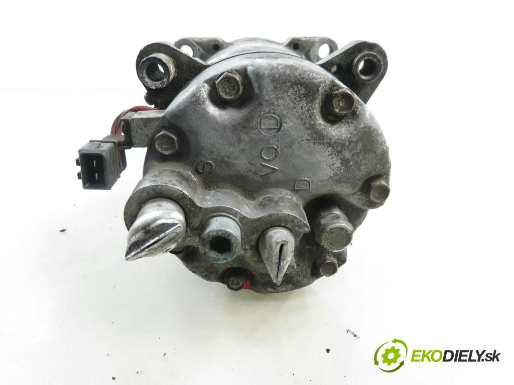 VW GOLF III Variant (1H5) KOMBI 1997 66,00 1.9 TDI - 1Z 1896,00 KOMPRESOR: klimatizace 1H0820803D (Kompresor klimatizace)