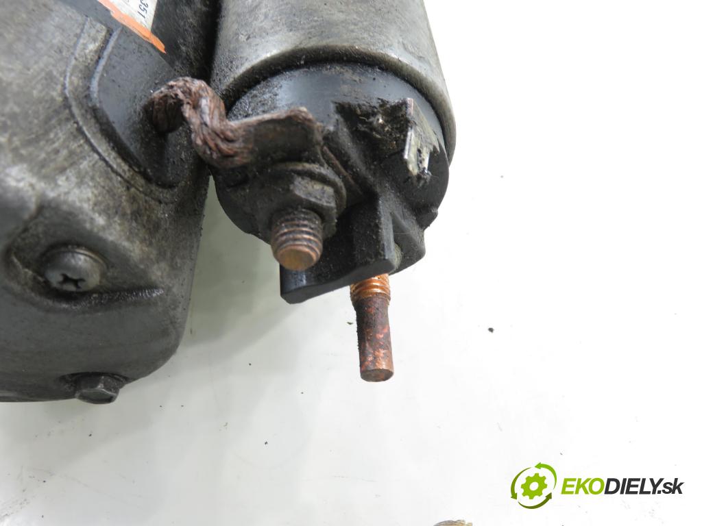 RENAULT CLIO II (BB_, CB_) HB 2000 55,00 1.4 (B/CB0C) - E7J 780 1390,00 Štartér 7700274351 ; M002T13581 (Štartér)