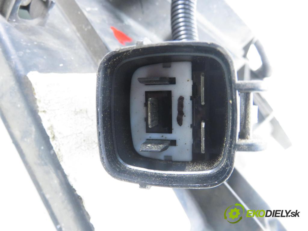 HYUNDAI TUCSON (JM) SUV 2006 83,00 2.0 CRDi 4WD 113 - D4EA 1991,00 Ventilátor chladič klíma/voda 253802E250
