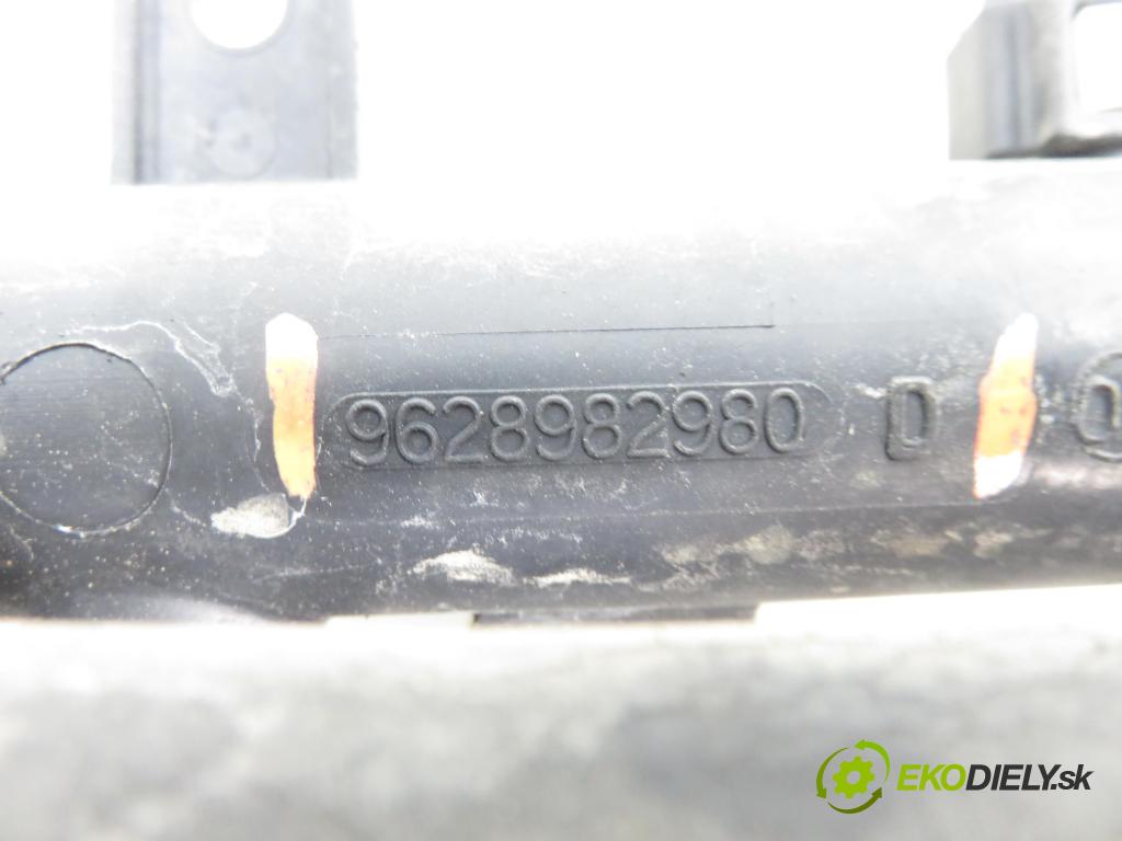 CITROEN C3 I (FC_) HB 2002 54,00 1.4 i - KFV (TU3JP) 1360,00 lišta vstřikovací 9628982980D (Vstřikovací lišta)