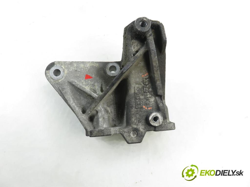 SKODA OCTAVIA I (1U2) LIFTBACK 1998 92,00 1.8 - AGN 1781,00 Uchytenie prevodovky 1J0199117P