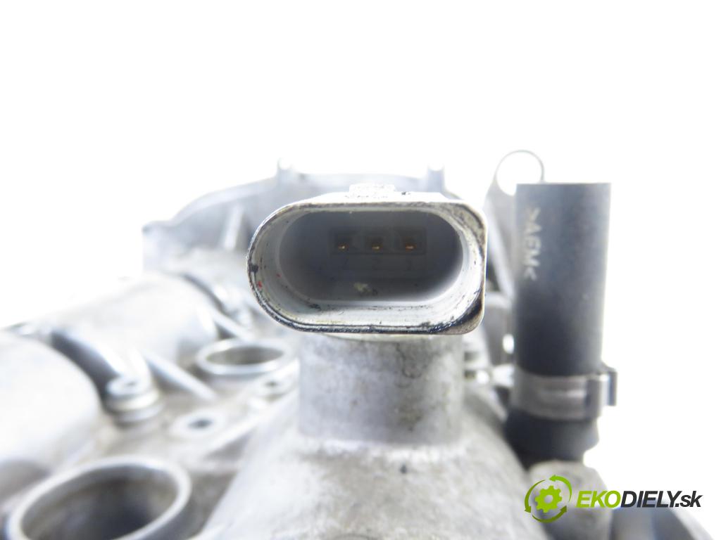 SEAT IBIZA IV (6J5, 6P1) HB 2009 51,00 1.2 12V DOHC 70 - BZG 1198,00 (hlava 03E103373C