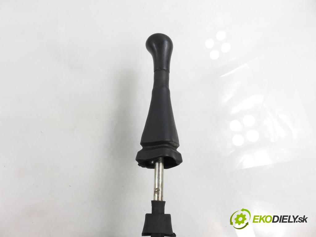 VW TRANSPORTER IV Platforma / podwozie (70E, 70L, 70M, 7DE, 7DL KABINA/PLATFORMA 1998 55,00 2.4 D - AJA 2370,00 ZVEDÁK: