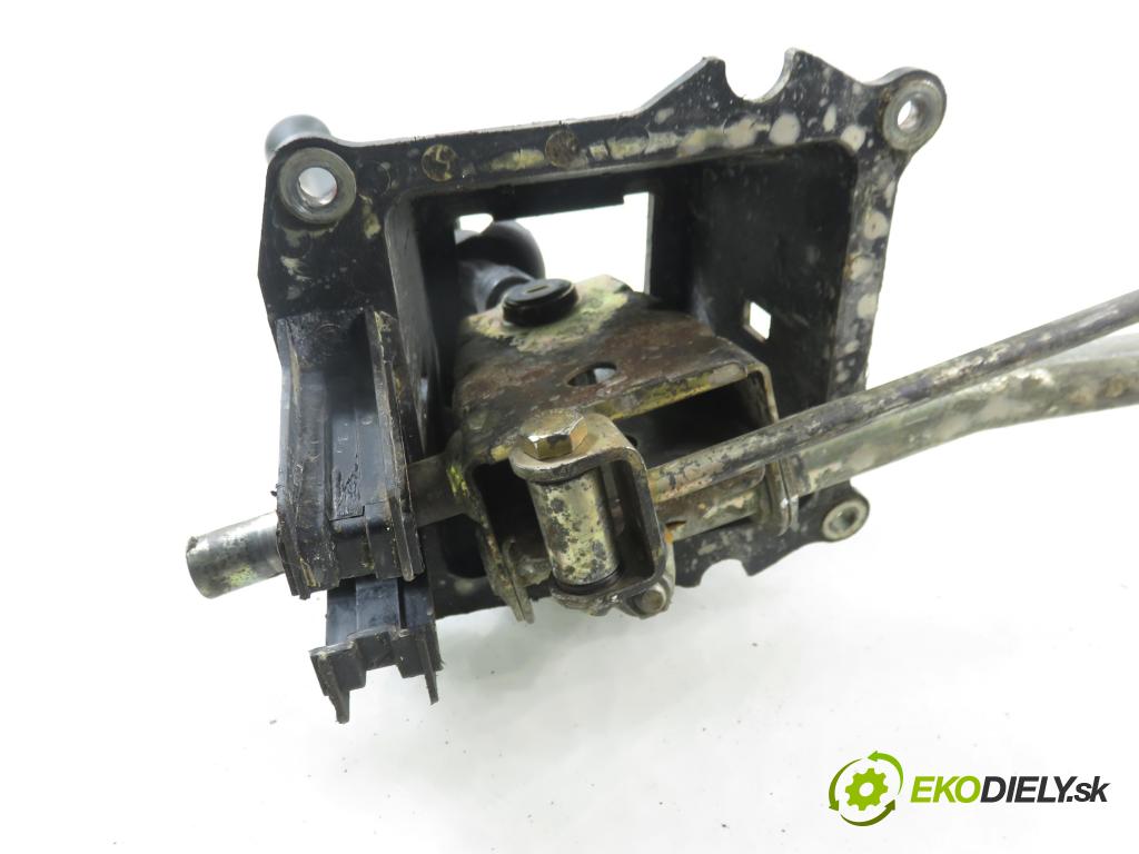 VW TRANSPORTER IV Platforma / podwozie (70E, 70L, 70M, 7DE, 7DL KABINA/PLATFORMA 1998 55,00 2.4 D - AJA 2370,00 ZVEDÁK: