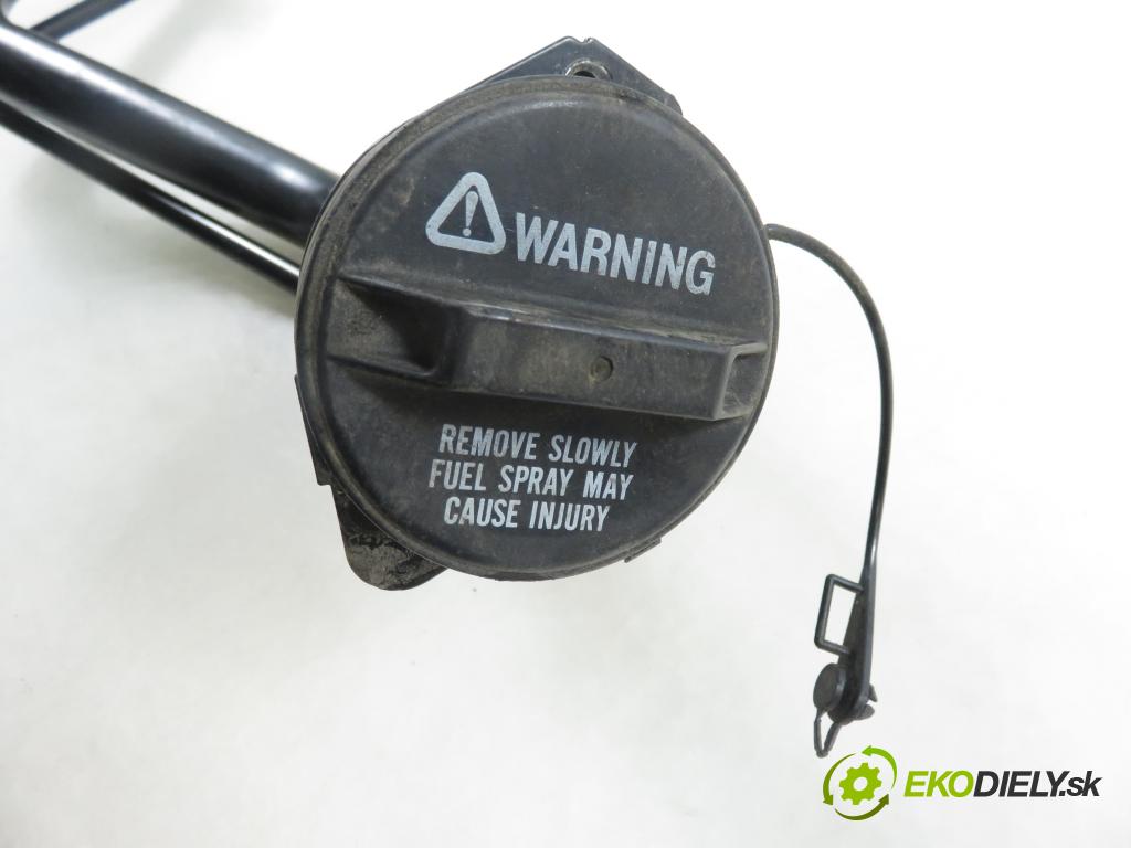 SUZUKI SWIFT III (MZ, EZ) HB 2010 68,00 1.3 4x4 (RS 413) - M13A 1328,00 hrdlo nádrže paliva / Rúra