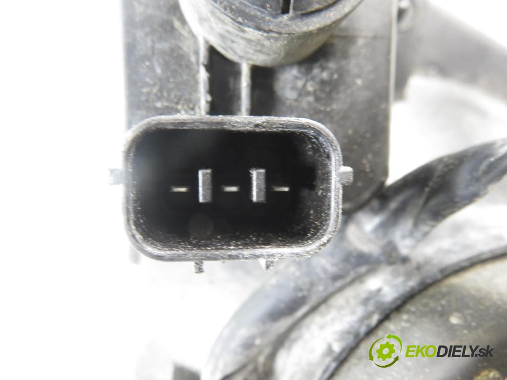 SUZUKI SWIFT III (MZ, EZ) HB 2010 68,00 1.3 4x4 (RS 413) - M13A 1328,00 světlo PP