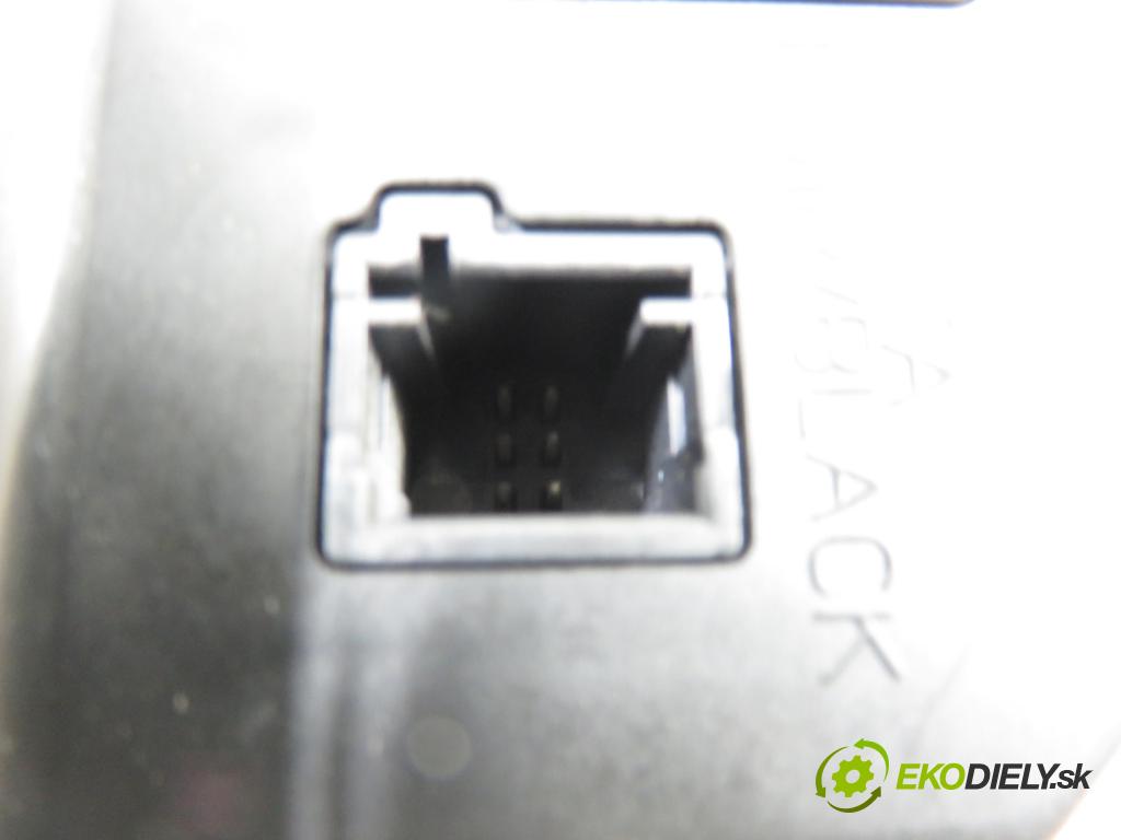 CITROEN C4 I (LC_) HB 2005 66,00 1.6 HDi - 9HX (DV6ATED4) 1560,00 MODUL BSI 9659285680