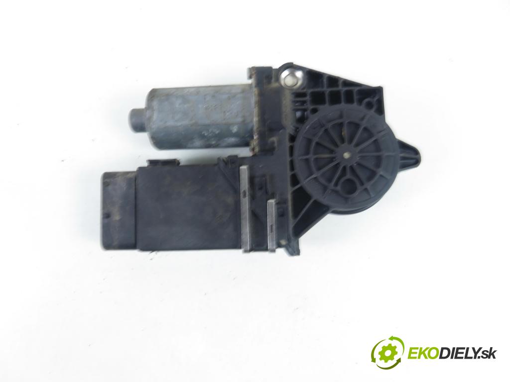 SKODA OCTAVIA I Combi (1U5) KOMBI 2002 66,00 1.9 TDI - AGR 1896,00 Motorček sťahovania okien LP 05074220 ; 104411302 ; 0130821731