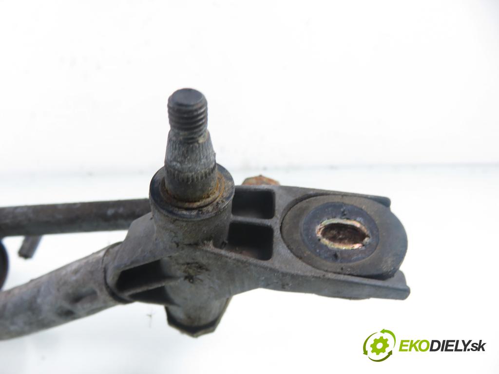 AUDI A4 Avant (8D5, B5) KOMBI 1996 81,00 1.9 TDI - AFN 1896,00 Motorček stieračov 0390241132 ; 3397020438 ; 8D1955023A