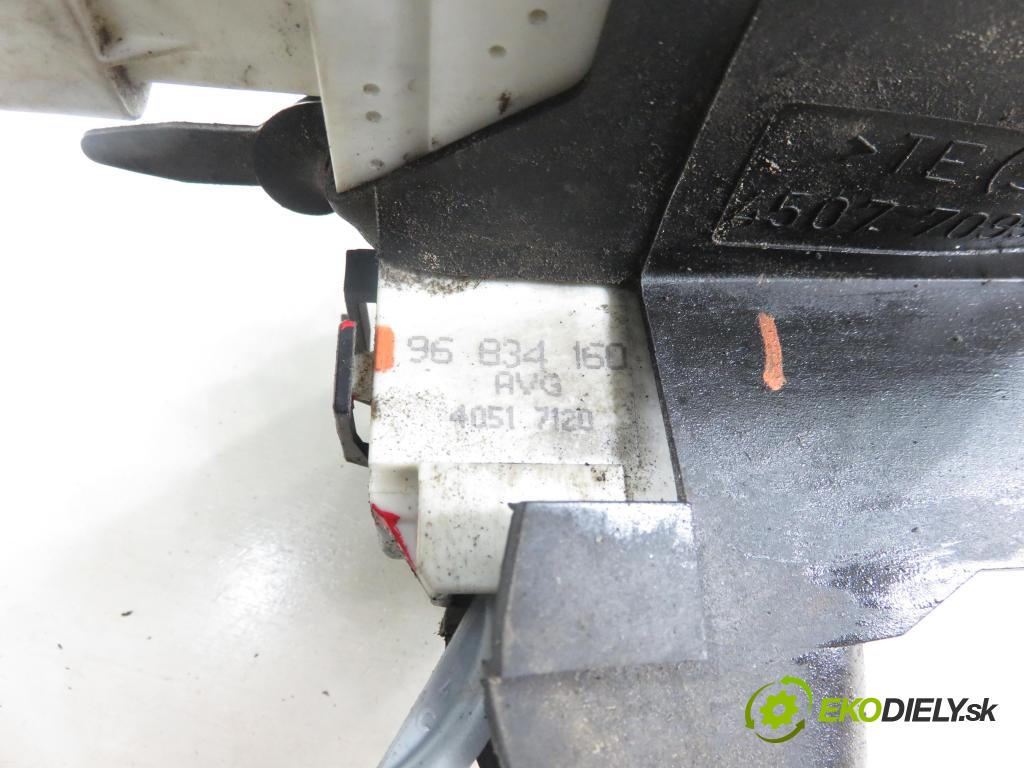 CITROEN C4 I (LC_) HB 2005 66,00 1.6 HDi - 9HX (DV6ATED4) 1560,00 zámok 9683416080