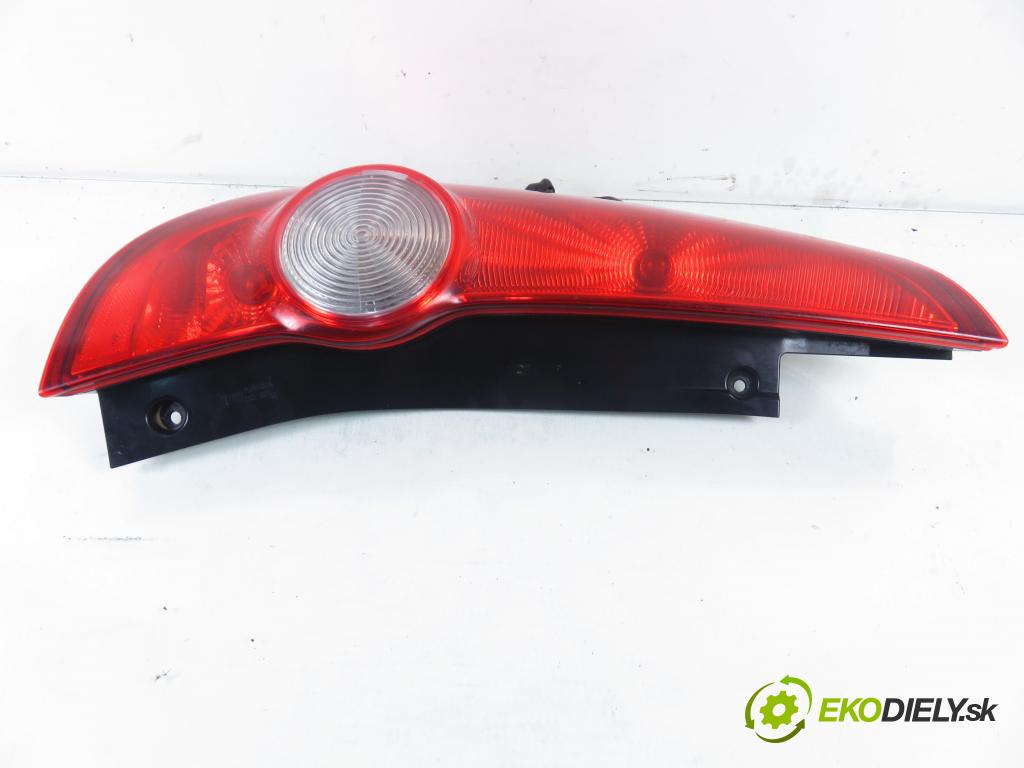 OPEL AGILA (B) (H08) HB 2008 55,00 1.3 CDTI - Z 13 DTJ 1248,00 Svetlo ľavé zadné 89071595