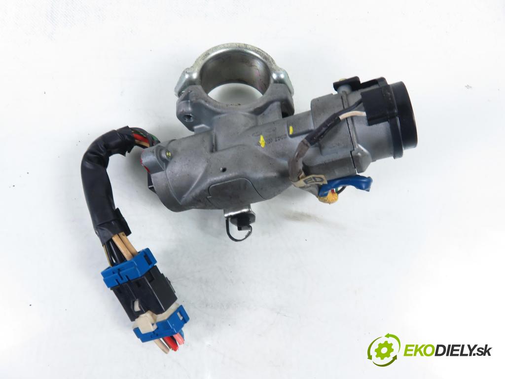 KIA CEE'D SW (ED) KOMBI 2009 90,00 1.6 122 - G4FC 1591,00 spinačka EDZDC2 (Spínacia skrinka)