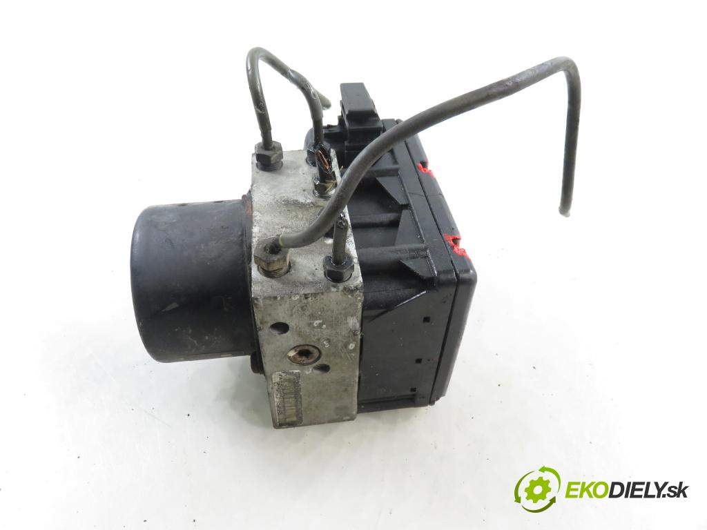 VW GOLF III Variant (1H5) KOMBI 1997 66,00 1.9 TDI - 1Z 1896,00 Pumpa ABS 3A0907379D ; 10094603113 (Pumpa ABS)