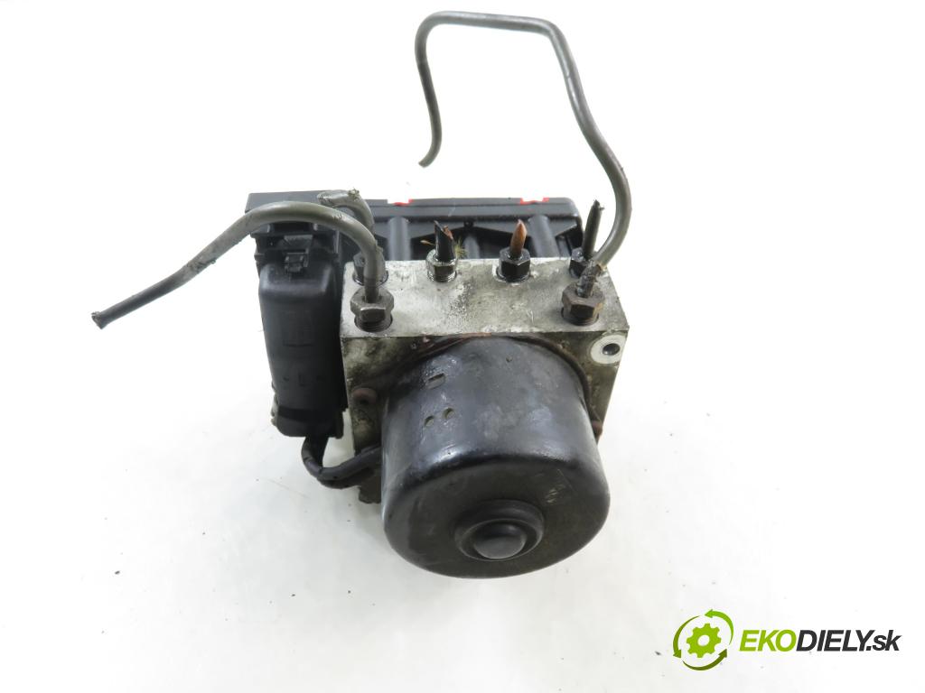 VW GOLF III Variant (1H5) KOMBI 1997 66,00 1.9 TDI - 1Z 1896,00 Pumpa ABS 3A0907379D ; 10094603113 (Pumpa ABS)