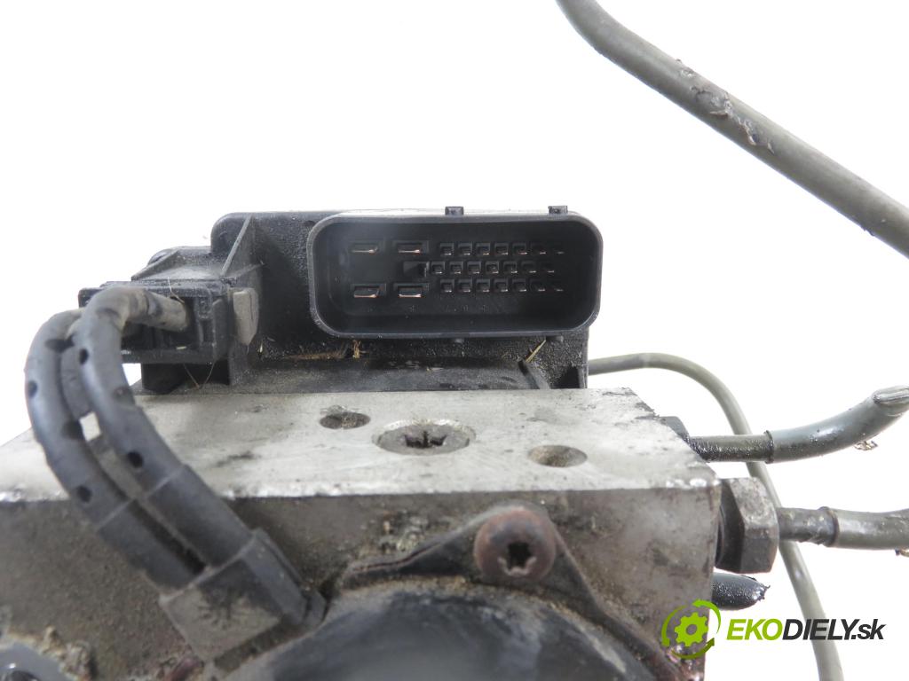 VW GOLF III Variant (1H5) KOMBI 1997 66,00 1.9 TDI - 1Z 1896,00 Pumpa ABS 3A0907379D ; 10094603113 (Pumpa ABS)