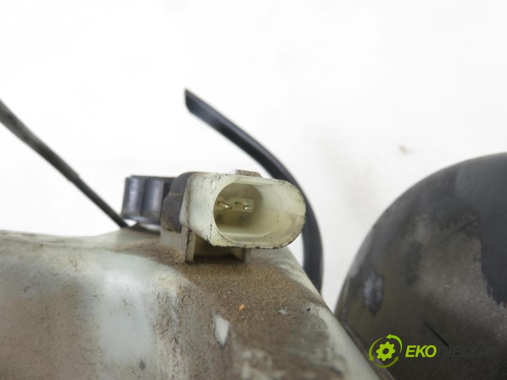 VW GOLF III Variant (1H5) KOMBI 1997 66,00 1.9 TDI - 1Z 1896,00 Posilovač 1H1614101G (Servočerpadlo)