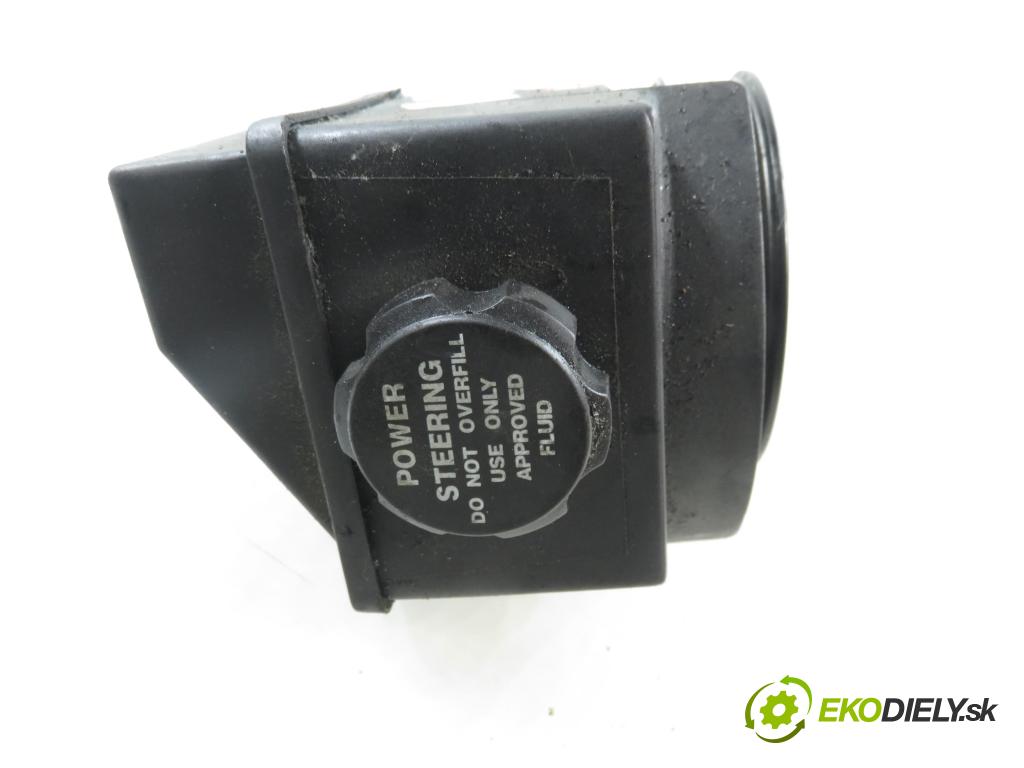 VOLVO 850 Kombi (LW) KOMBI 1997 103,00 2.5 TDI - D 5252 T 2461,00 Pumpa servočerpadlo  (Servočerpadlo)