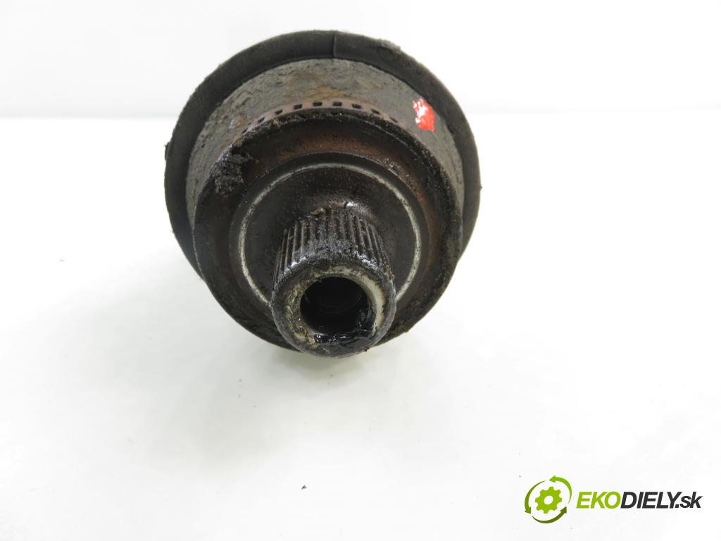 AUDI A6 Avant (4B5, C5) KOMBI 2001 220,00 4.2 quattro - ASG 4172,00 Poloos PP