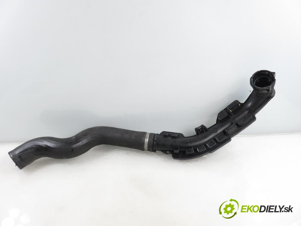 RENAULT MASTER II Skrzynia (FD) FURGON 2007 88,00 2.5 dCi 120 - G9U 650 2464,00 Rúra intercoolera turba 8200646967 ; 8200646967A