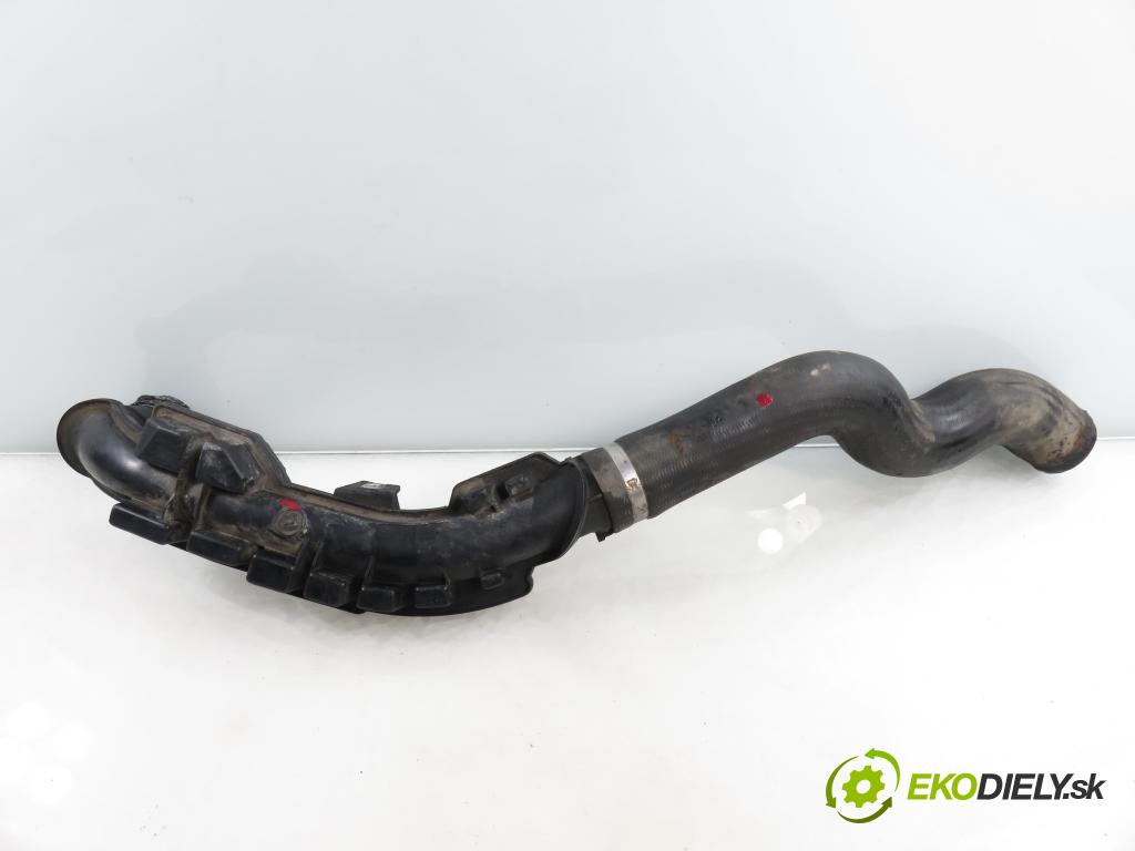 RENAULT MASTER II Skrzynia (FD) FURGON 2007 88,00 2.5 dCi 120 - G9U 650 2464,00 Rúra intercoolera turba 8200646967 ; 8200646967A
