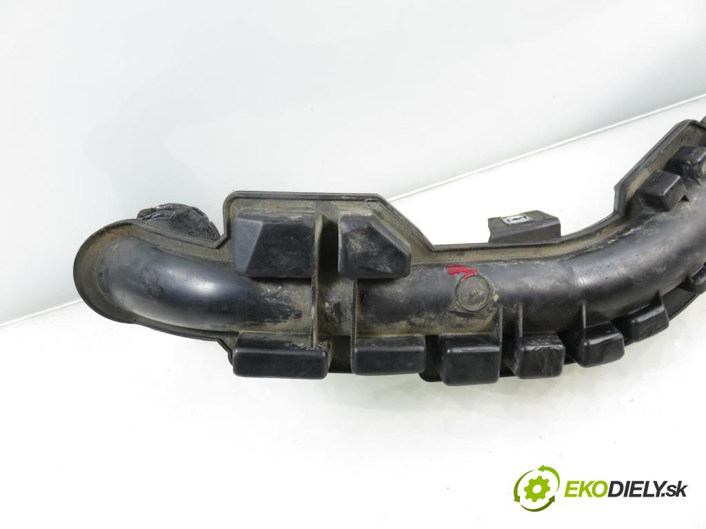 RENAULT MASTER II Skrzynia (FD) FURGON 2007 88,00 2.5 dCi 120 - G9U 650 2464,00 Rúra intercoolera turba 8200646967 ; 8200646967A
