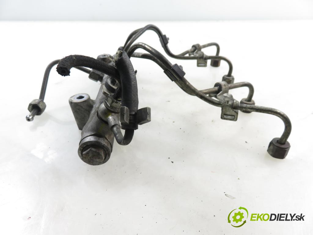 OPEL ASTRA H GTC (L08) HB 2006 74,00 1.7 CDTi - Z 17 DTH 1686,00 lišta vstřikovací 0445214227 ; 8980234542 (Vstřikovací lišta)