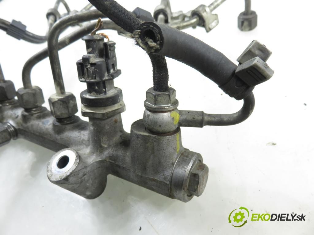 OPEL ASTRA H GTC (L08) HB 2006 74,00 1.7 CDTi - Z 17 DTH 1686,00 lišta vstřikovací 0445214227 ; 8980234542 (Vstřikovací lišta)