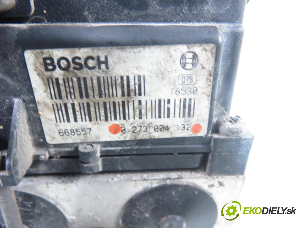 AUDI A4 Avant (8D5, B5) KOMBI 1996 81,00 1.9 TDI - AFN 1896,00 Pumpa ABS 0273004132 ; 8E0614111 (Pumpa ABS)