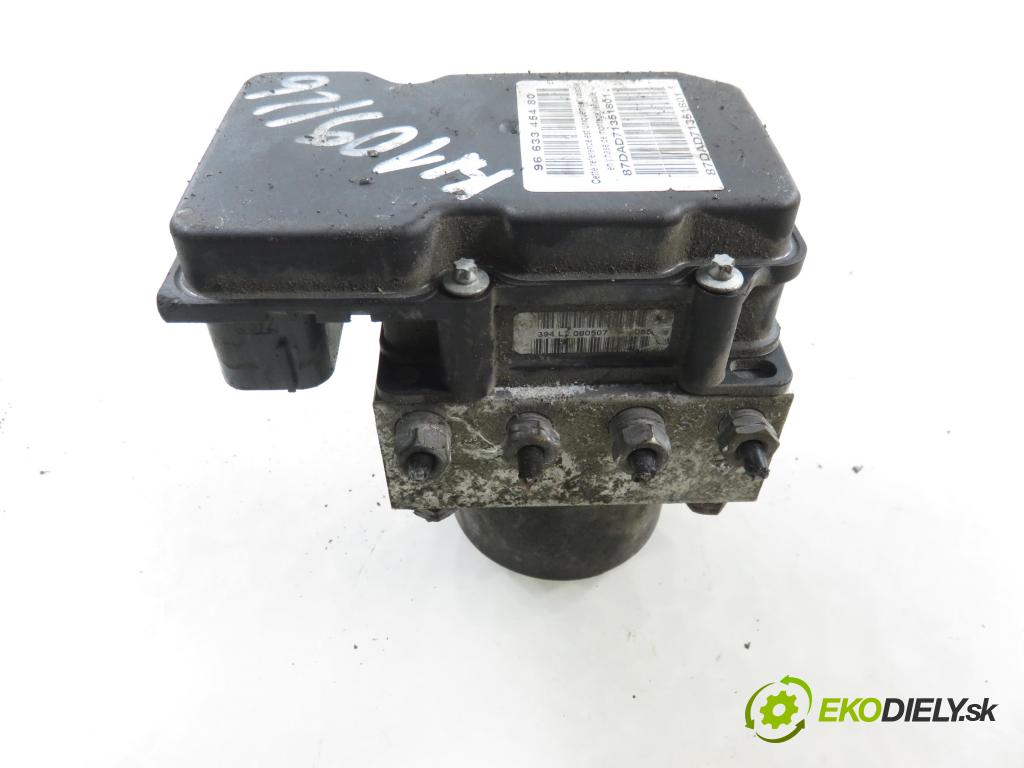 CITROEN C4 I (LC_) HB 2005 66,00 1.6 HDi - 9HX (DV6ATED4) 1560,00 Pumpa ABS 0265800406 (Pumpa ABS)