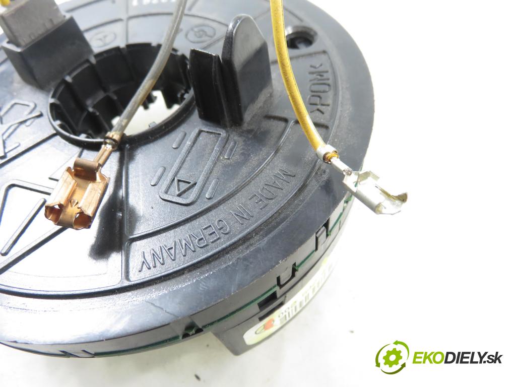 MERCEDES-BENZ VANEO (414) MINIVAN 2002 67,00 1.7 CDI (414.700) - OM 668.914 1689,00 PÁSKA: air BAG 0025426518