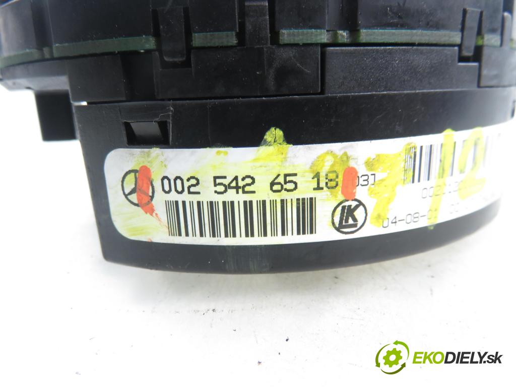 MERCEDES-BENZ VANEO (414) MINIVAN 2002 67,00 1.7 CDI (414.700) - OM 668.914 1689,00 PÁSKA: air BAG 0025426518