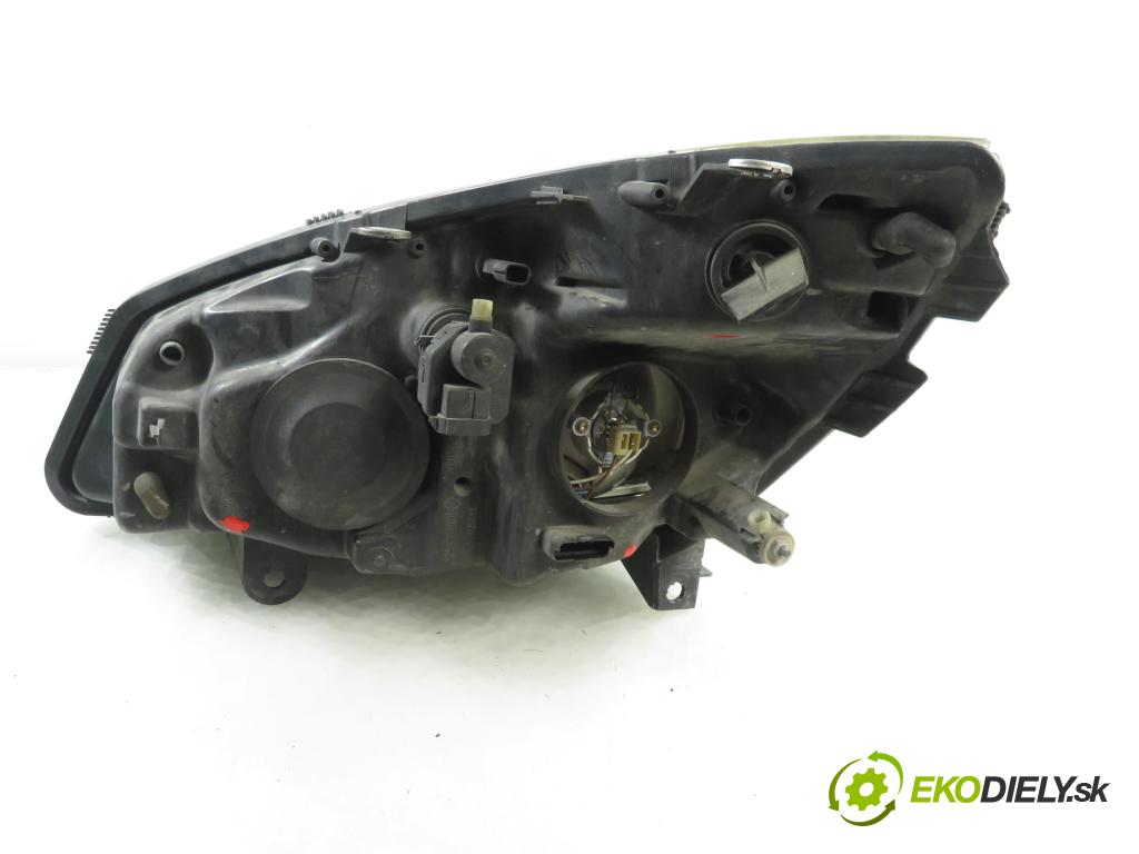 RENAULT SCENIC II (JM0/1_) MINIVAN 2004 88,00 1.9 DCI - F9Q 812 1870,00 Svetlo PP