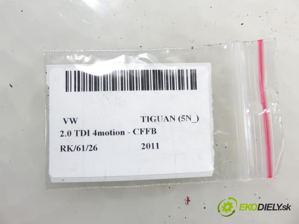 VW TIGUAN (5N_) SUV 2011 103,00 2.0 TDI 4motion - CFFB 1968,00 Ovládač rádia 5K0959542A ; 5C0959537 ; 5C0959538A